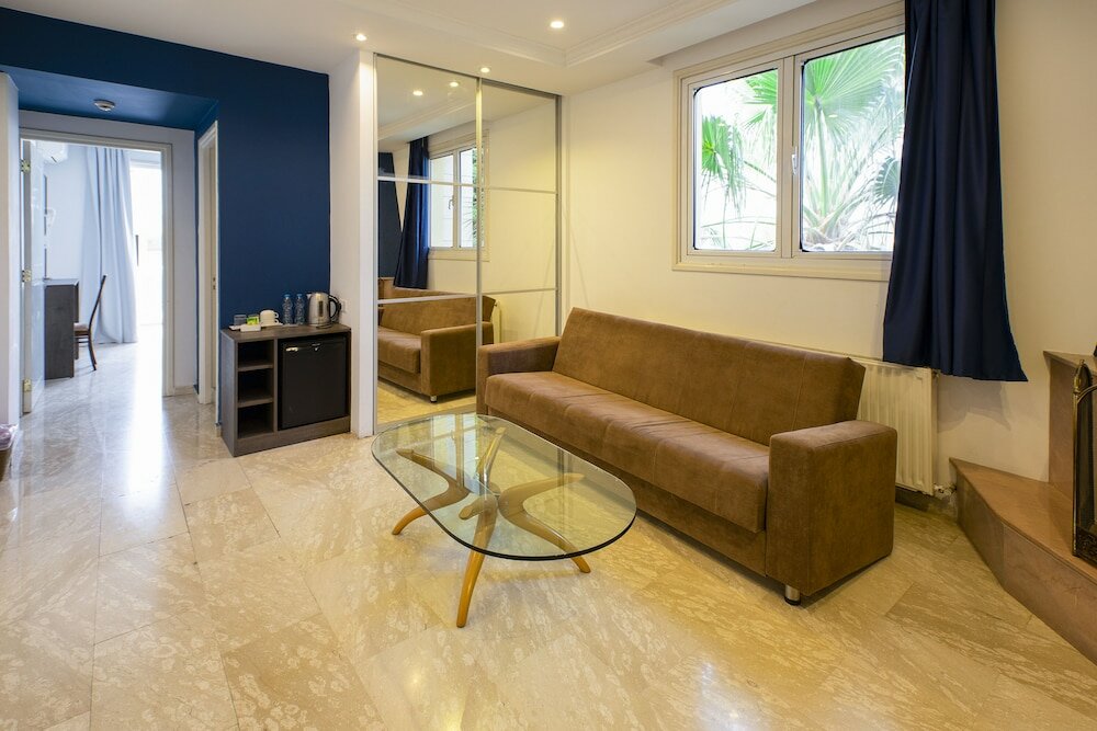 Фото Saint Elena Boutique Hotel