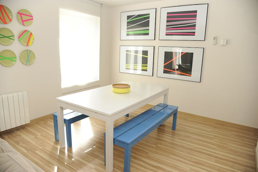 Фото Mola Suites