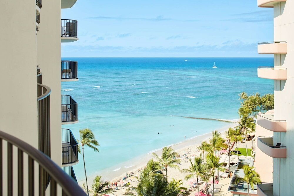 Фото Outrigger Waikiki Beach Resort