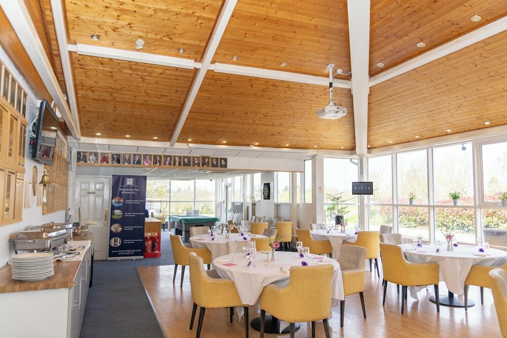 Фото Manor of Groves