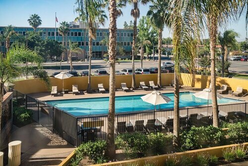 Гостиница Bakersfield Marriott at the Convention Center в Бэйкерсфилде