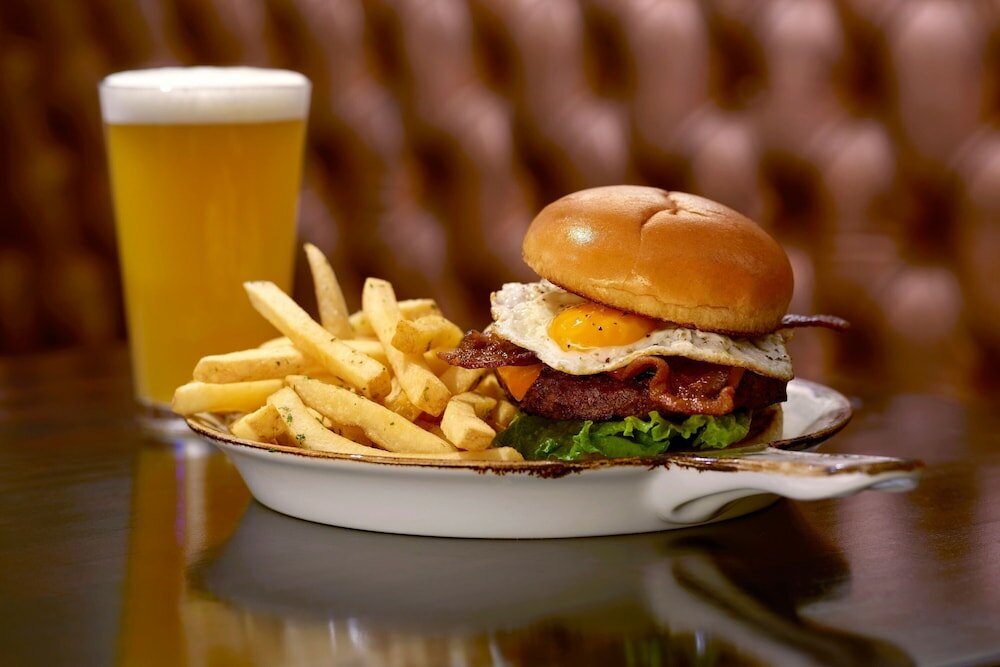 Фото Sheraton Kansas City Hotel at Crown Center