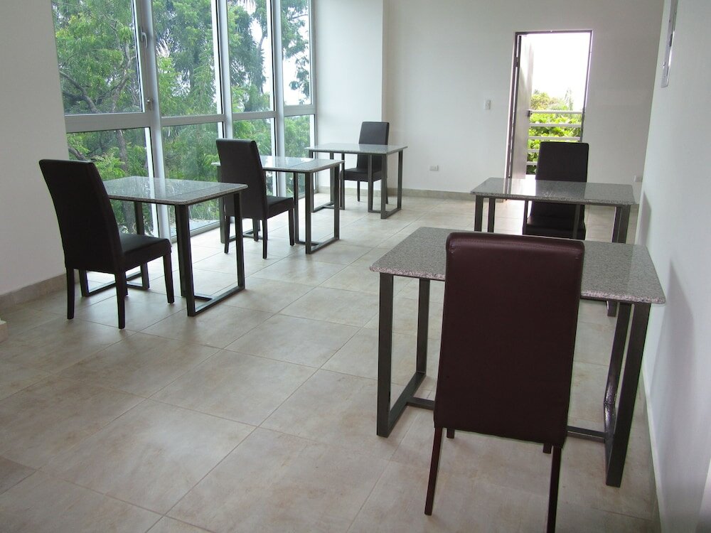 Фото Gala Tower Condo & Hotel