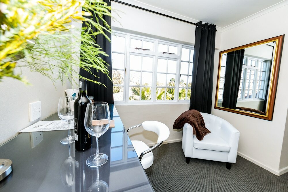 Фото Le Petit Chateau