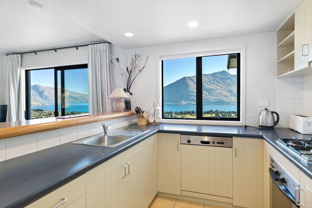 Фото Amity Serviced Apartments