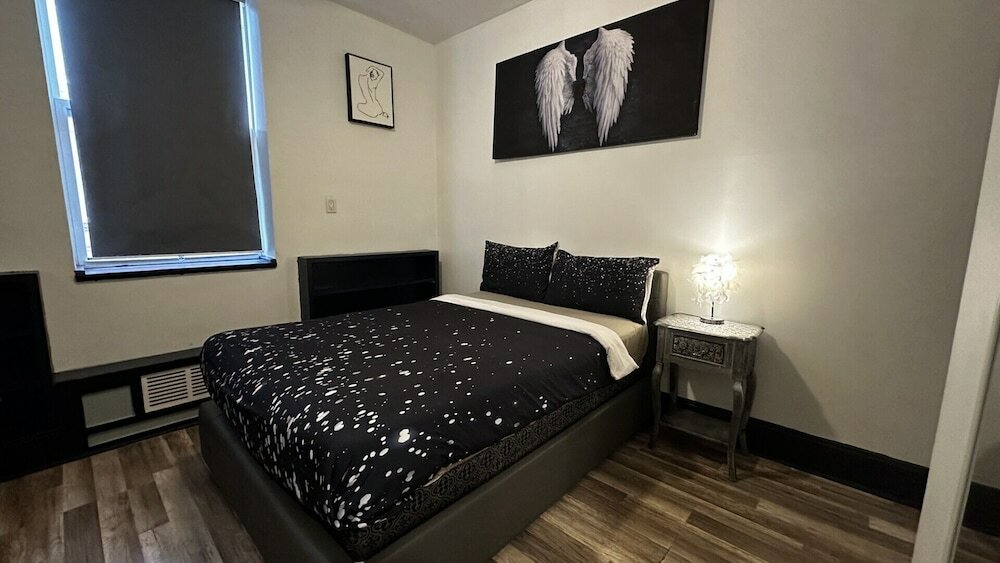 Фото Palmerston Hotel