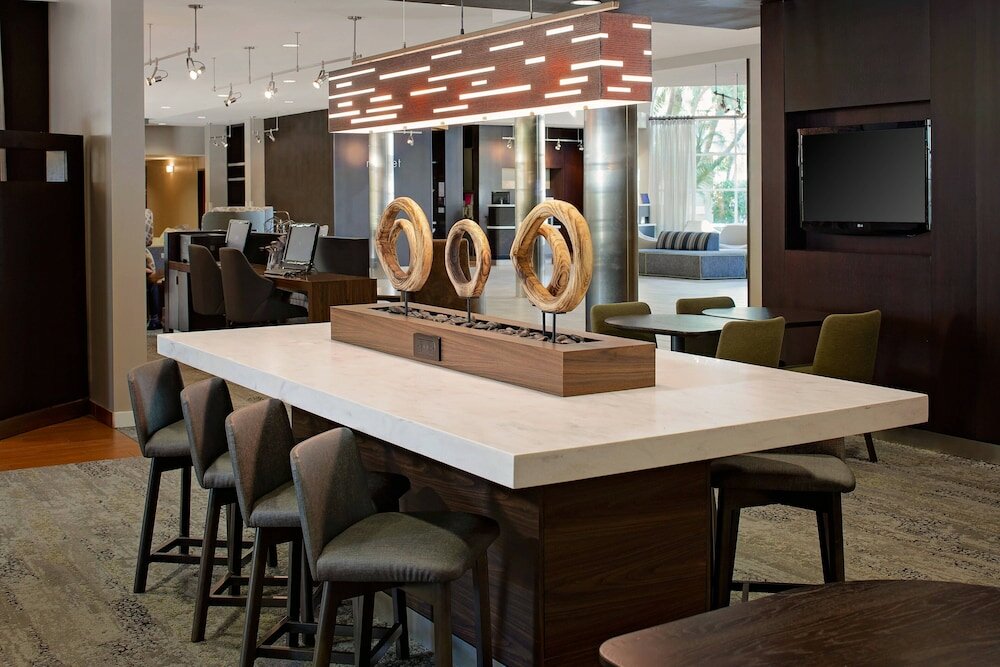 Фото Courtyard by Marriott Fort Lauderdale North/Cypress Creek