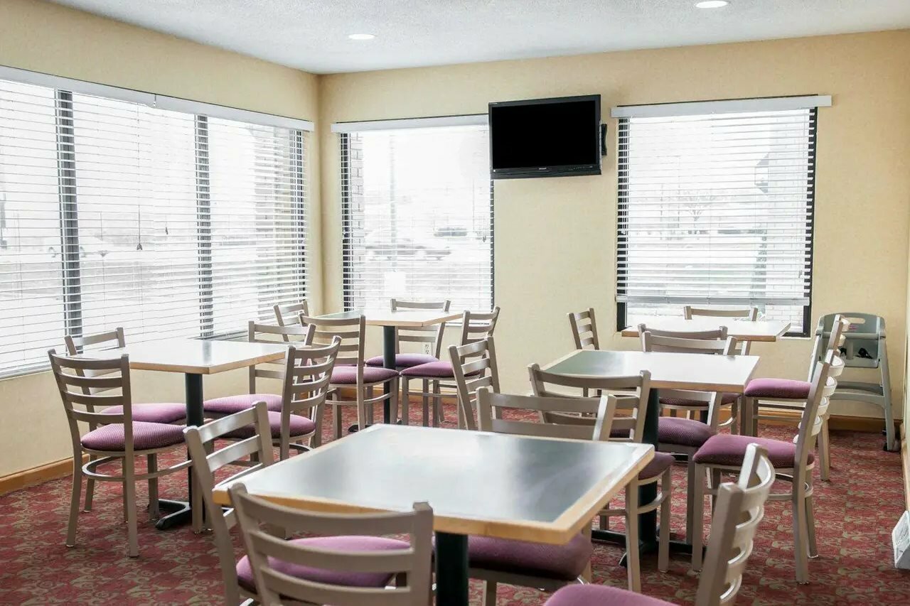 Фото Quality Inn & Suites