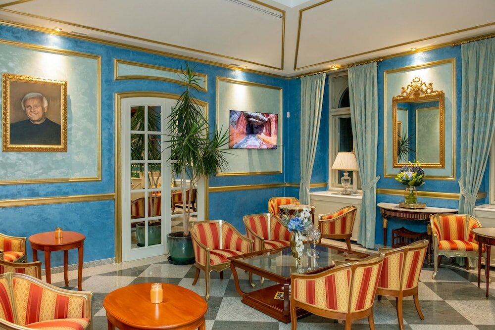 Фото Hotel Kinsky Fountain