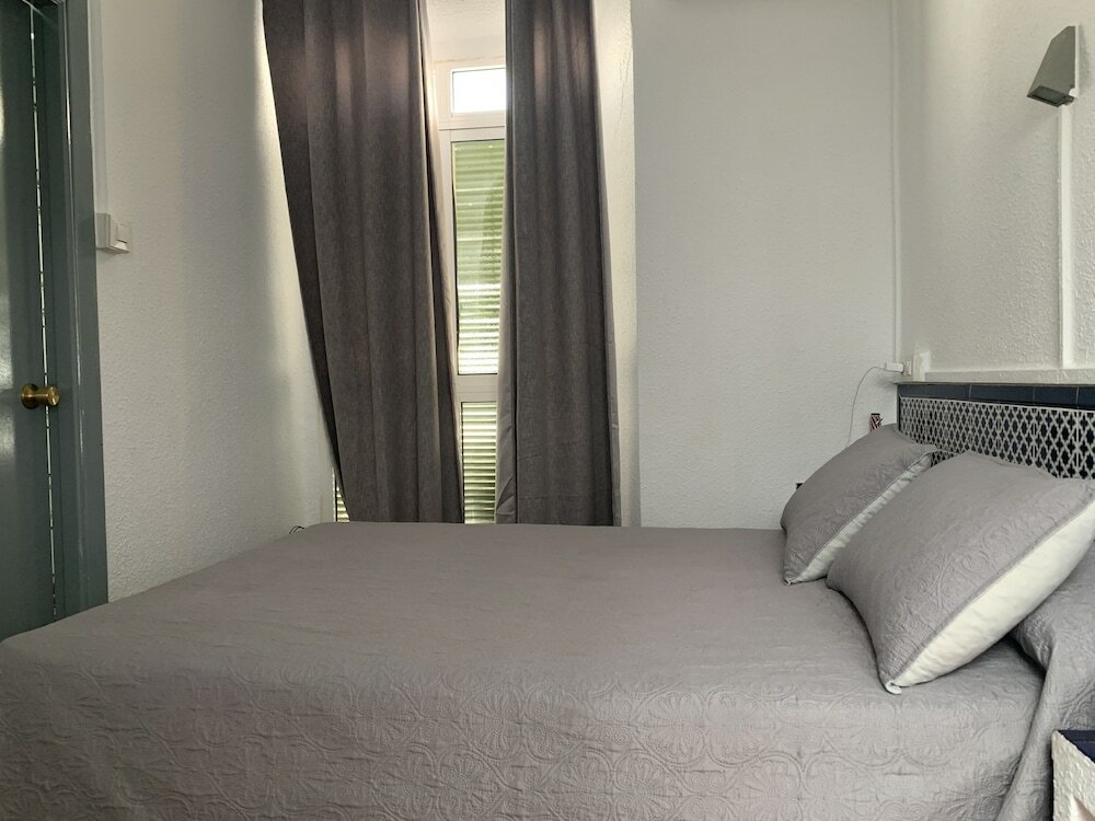 Фото Hostal Alcobia