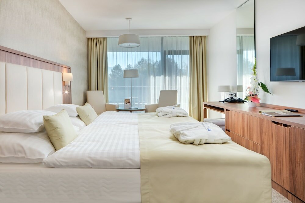 Фото Health SPA Resort Hotel Thermia Palace