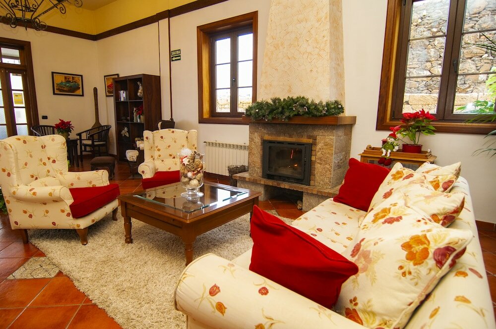 Фото Hotel El Tejar