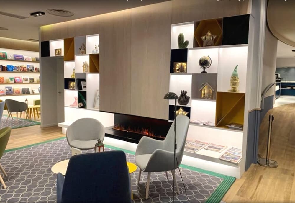 Фото Suites Plaza Hotel & Wellness Andorra