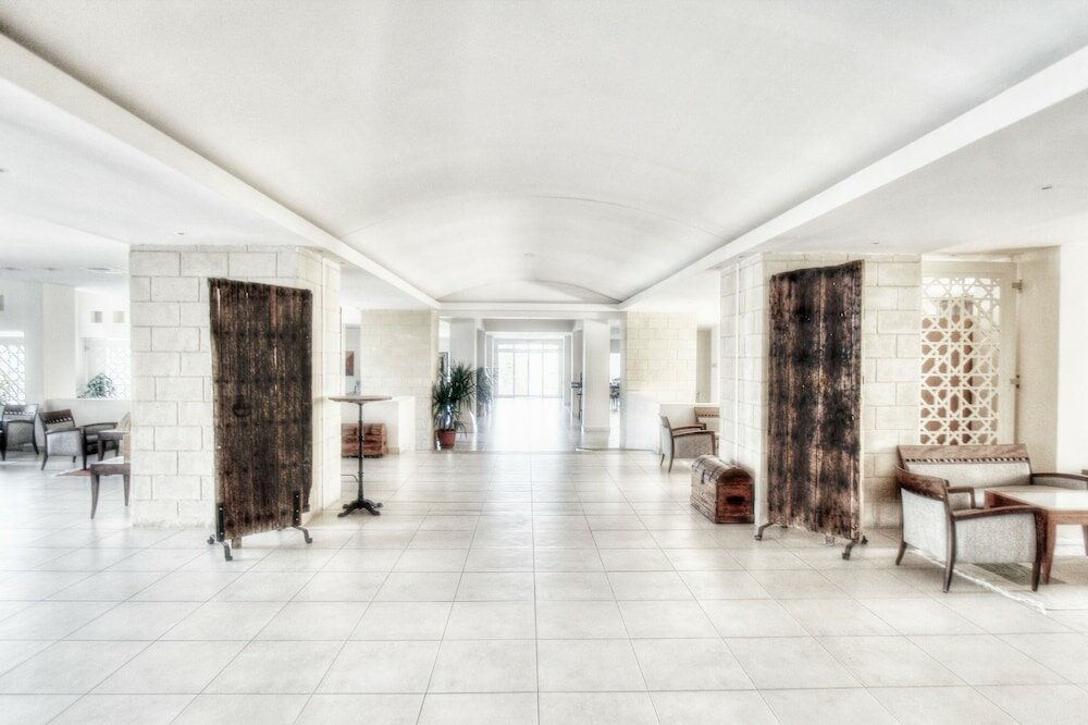 Фото Delfino Beach Resort & SPA