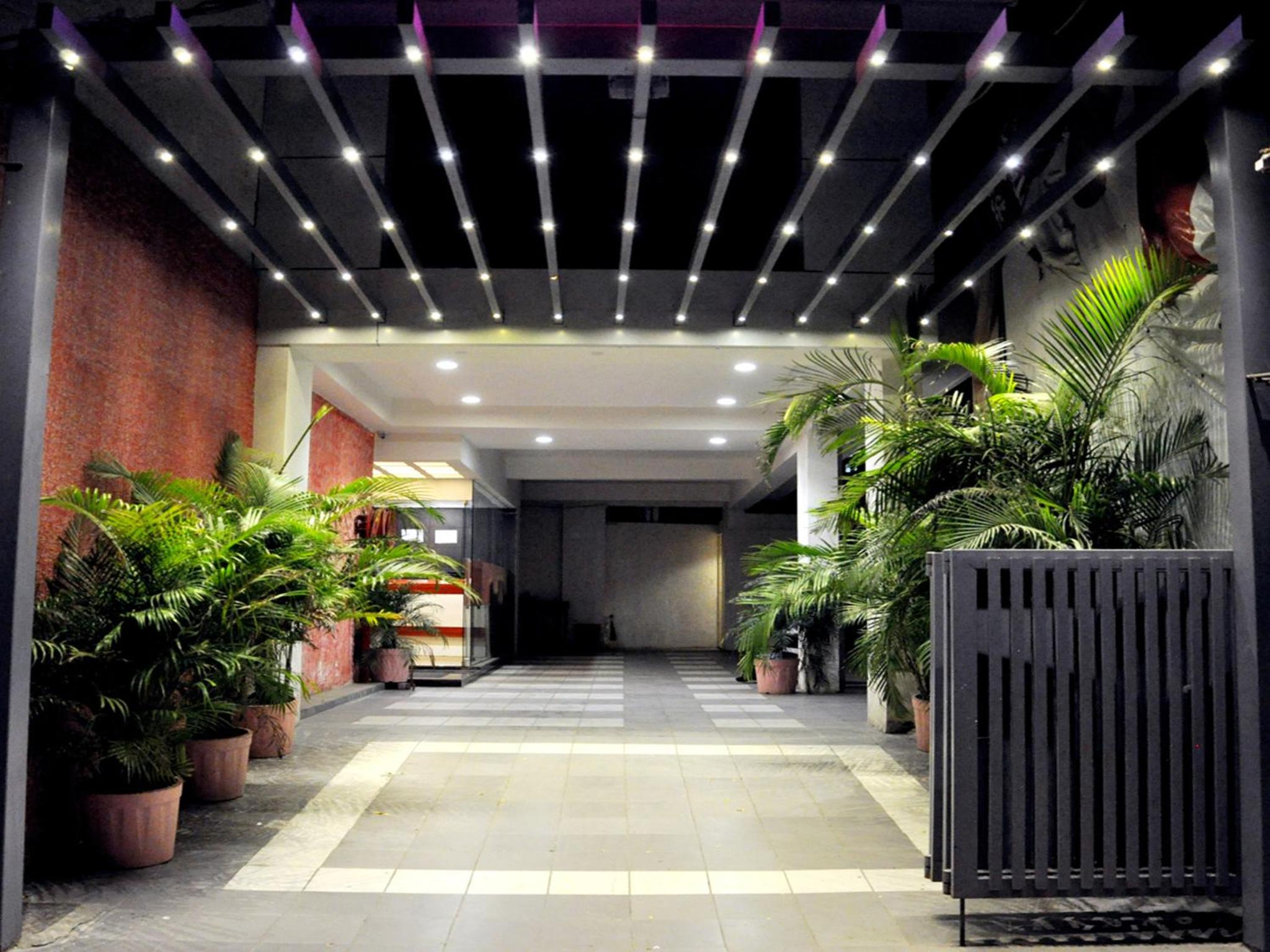 Фото Hotel Jyoti