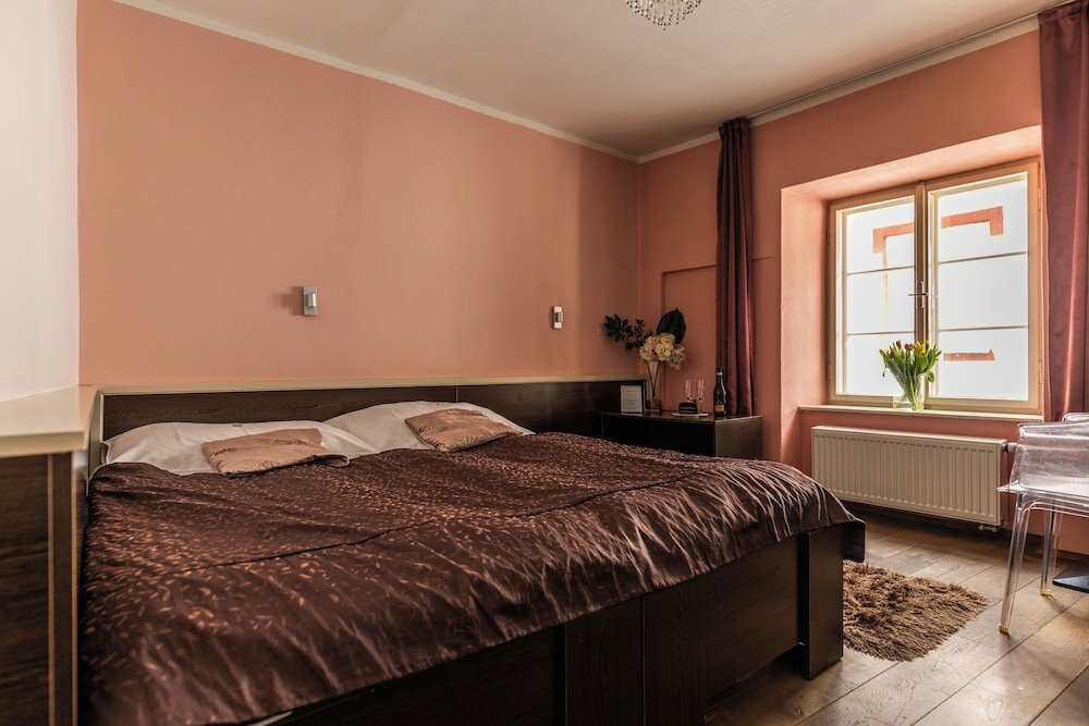 Фото Hotel Peregrin