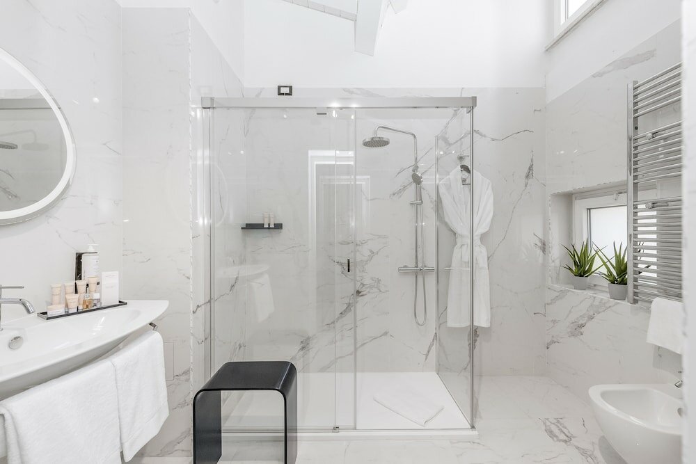 Фото Hotel La Ville