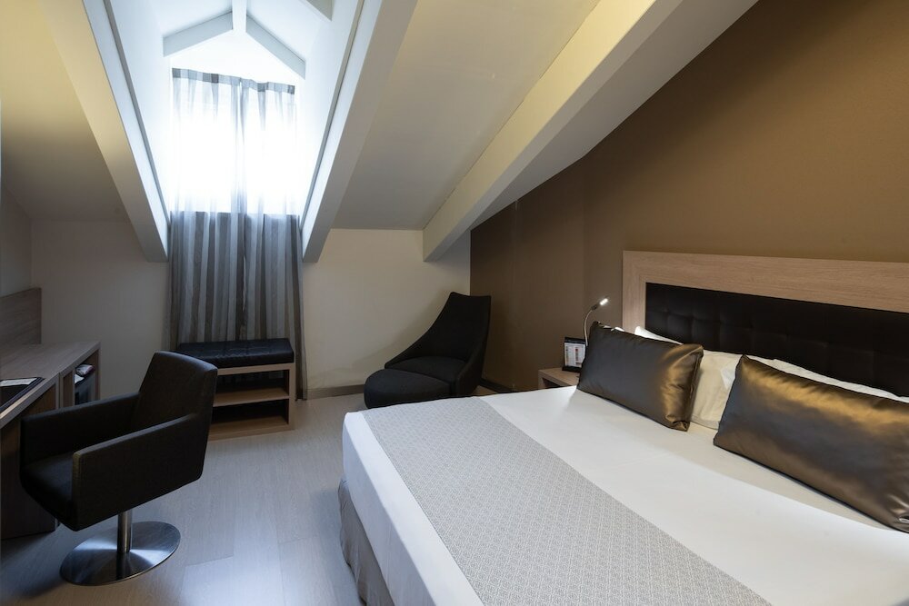 Фото Catalonia Plaza Mayor