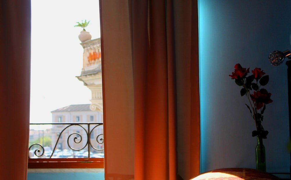 Фото B&b Basilica Square