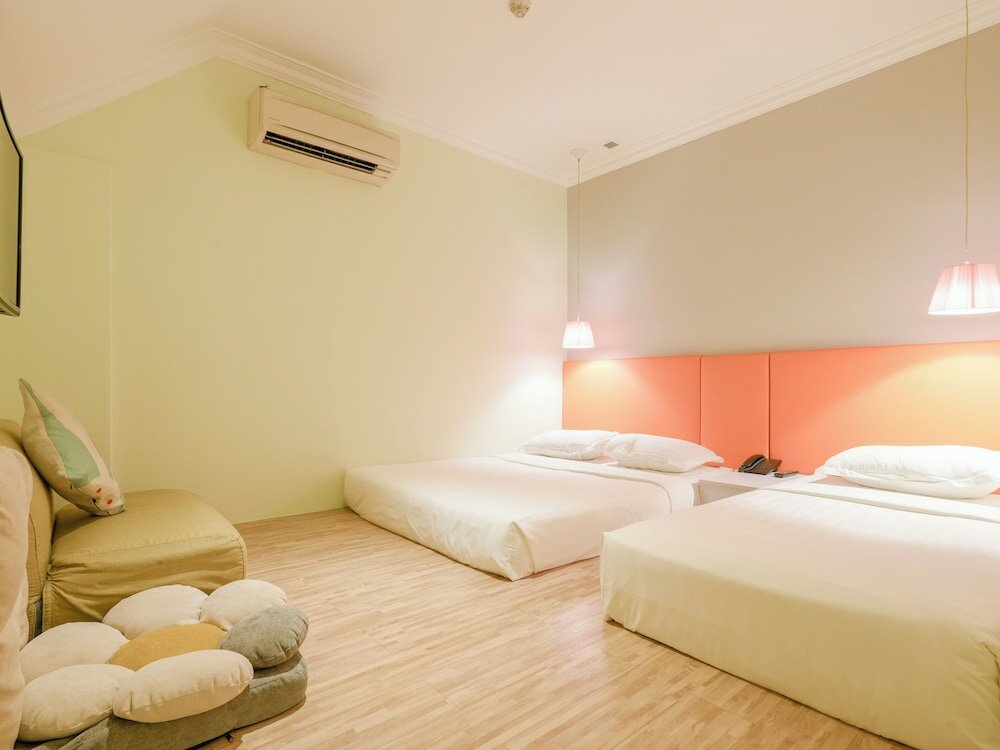 Фото Champion Hotel