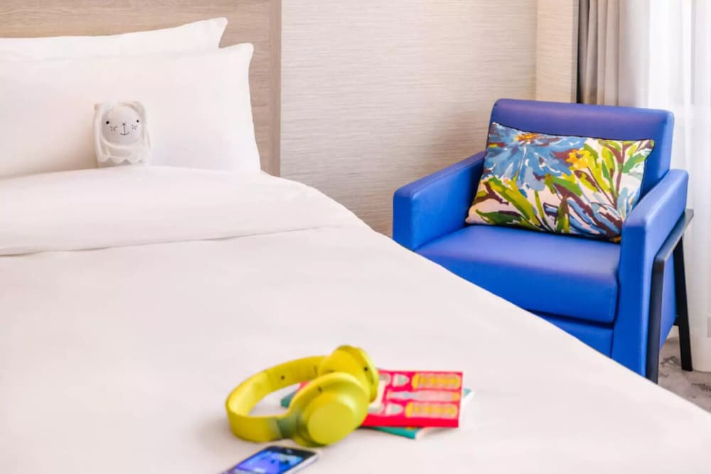 Фото Royal Plaza on Scotts