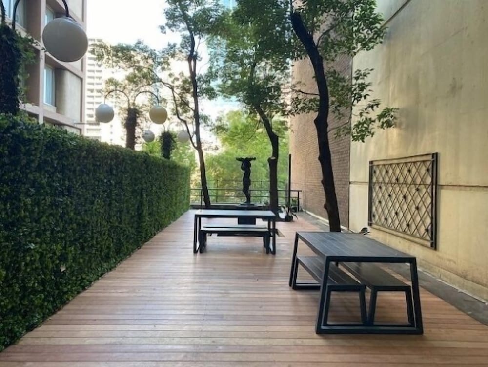 Фото Melbourne Marriott Hotel