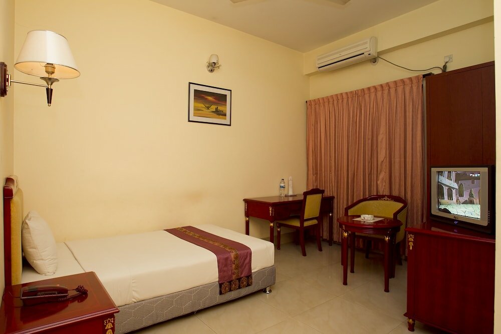 Фото Hotel Metro International