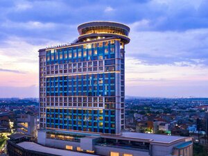 Гостиница DoubleTree by Hilton Surabaya