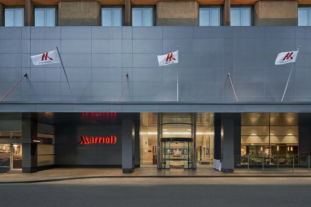 Фото Melbourne Marriott Hotel