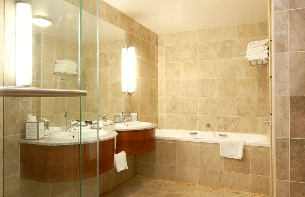 Фото Millennium Hotel Queenstown