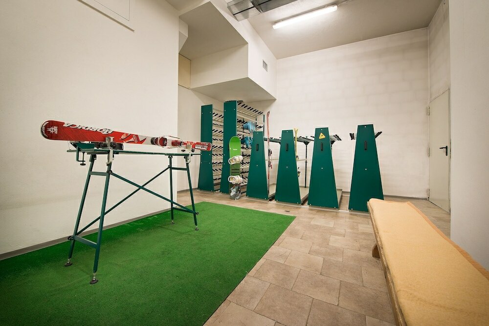 Фото Hotel Interalpen