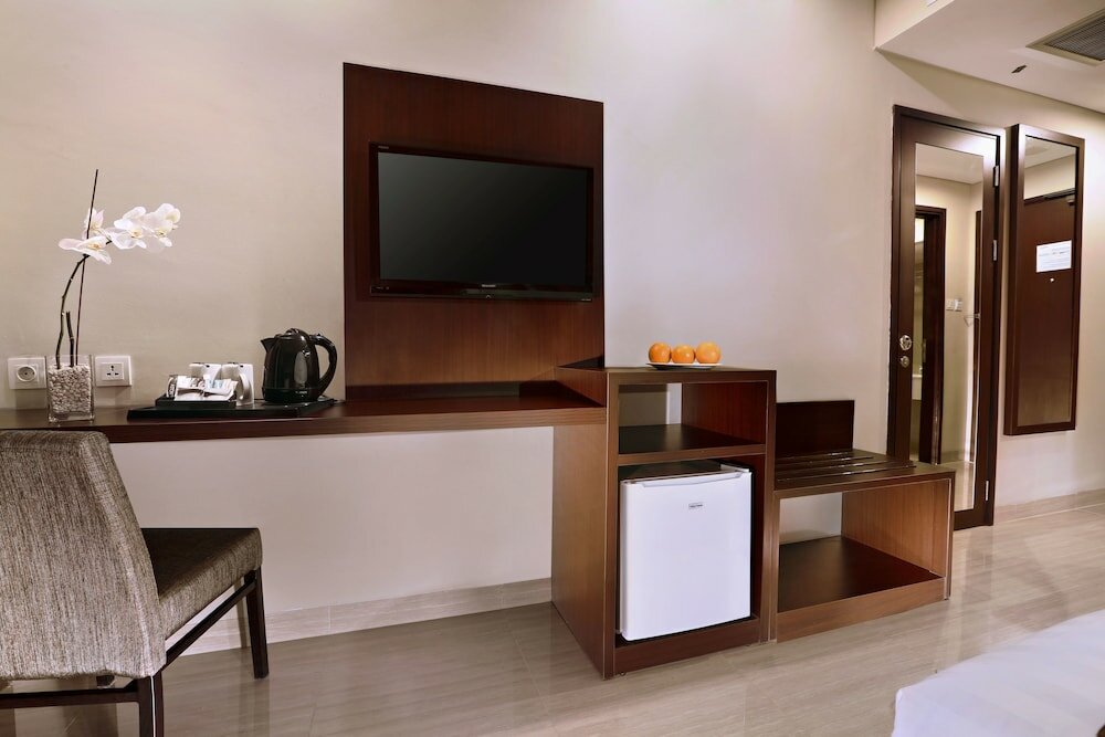 Фото Aston Imperial Bekasi Hotel & Conference Center