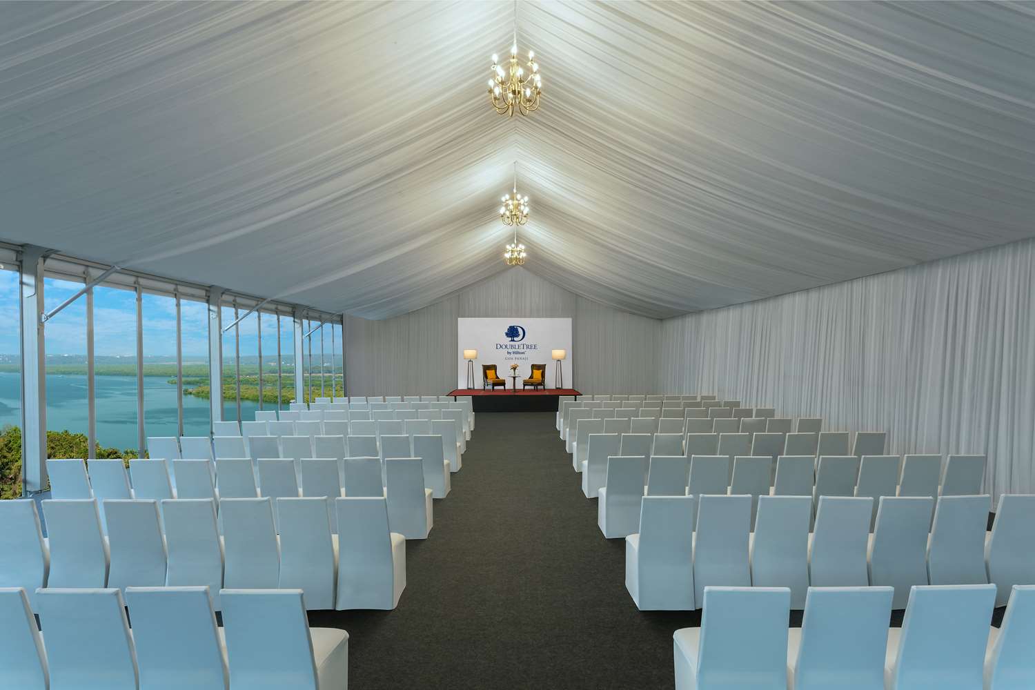 Фото DoubleTree by Hilton Goa - Panaji