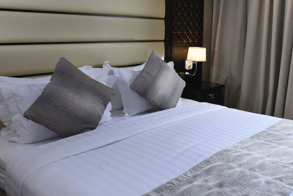 Фото Naviti Warwick Al Khobar