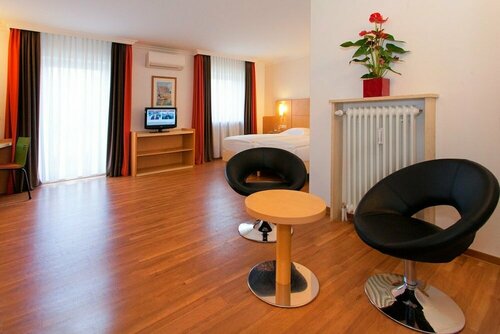 Гостиница ibis Saarbruecken City в Форбаке