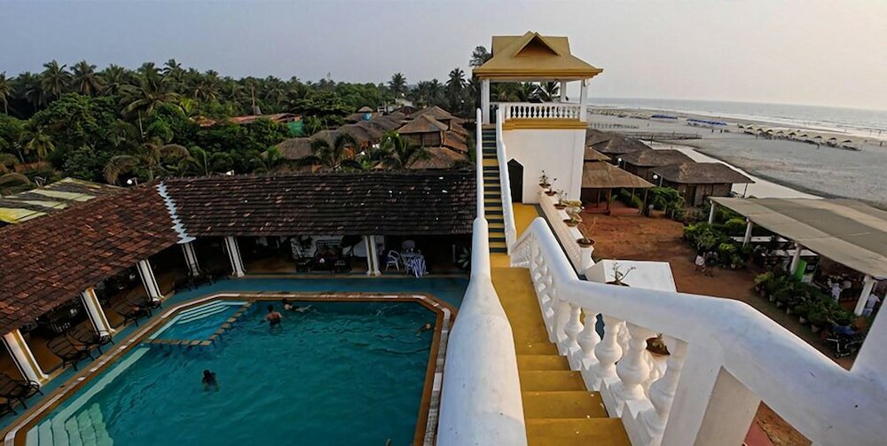 Фото Beach Street Resort