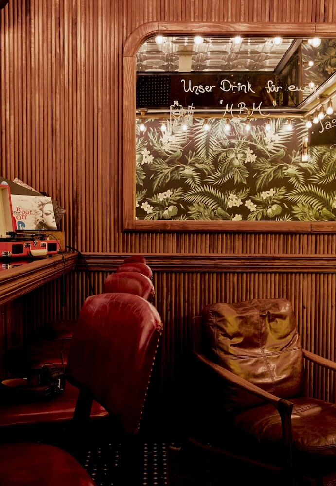 Фото Max Brown Hotel Midtown, part of Sircle Collection