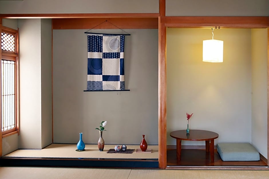 Фото Khaosan Kyoto Guesthouse