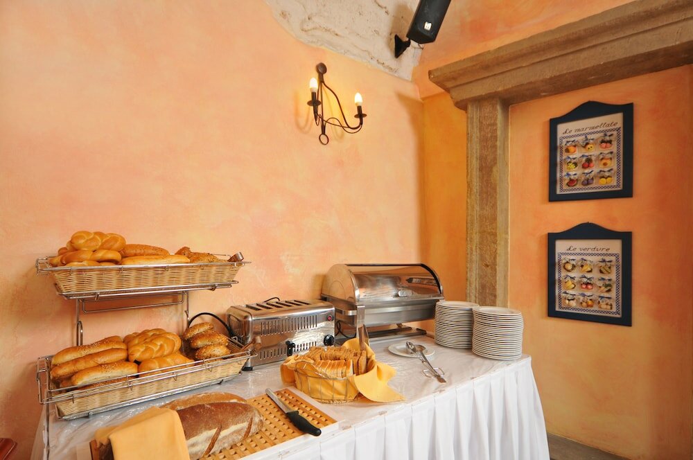 Фото Tyn Yard Residence