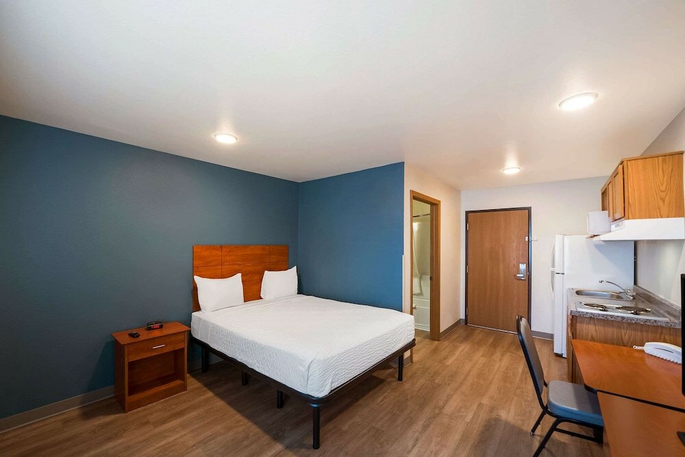 Фото Woodspring Suites Fort Worth Fossil Creek