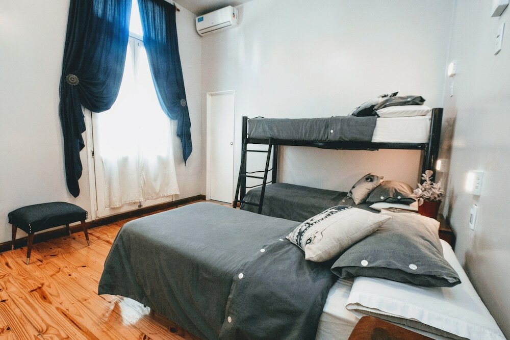 Фото Milhouse Hostel Hipo