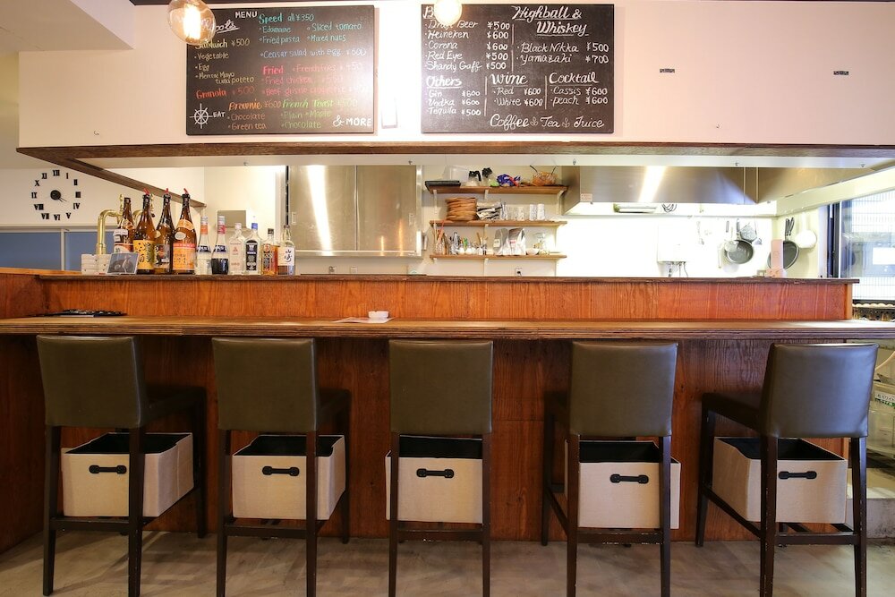 Фото Roots Hostel