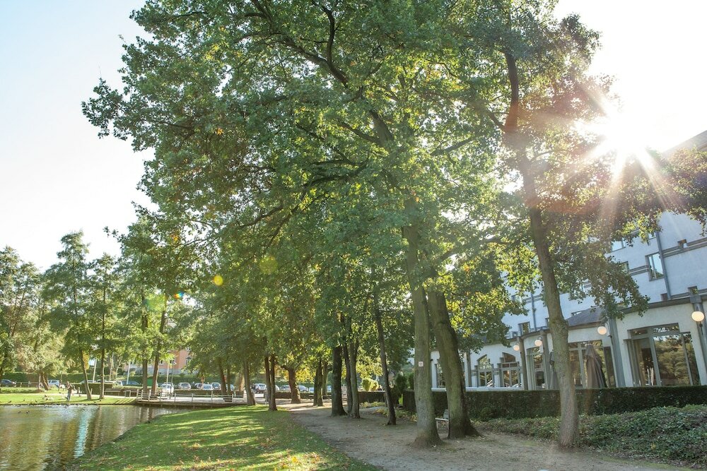 Фото 196630641374