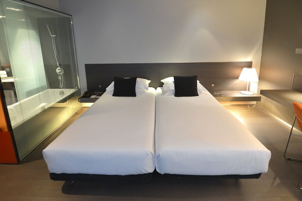 Фото Hotel Soho Barcelona