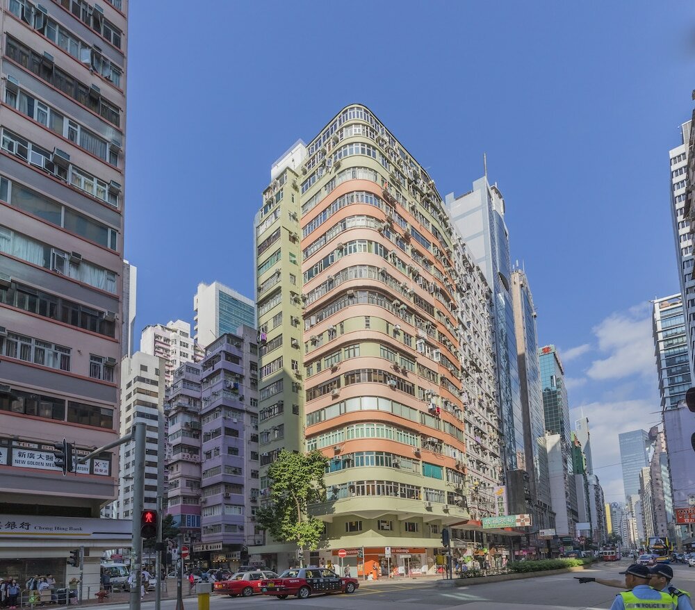 Фото Check Inn HK