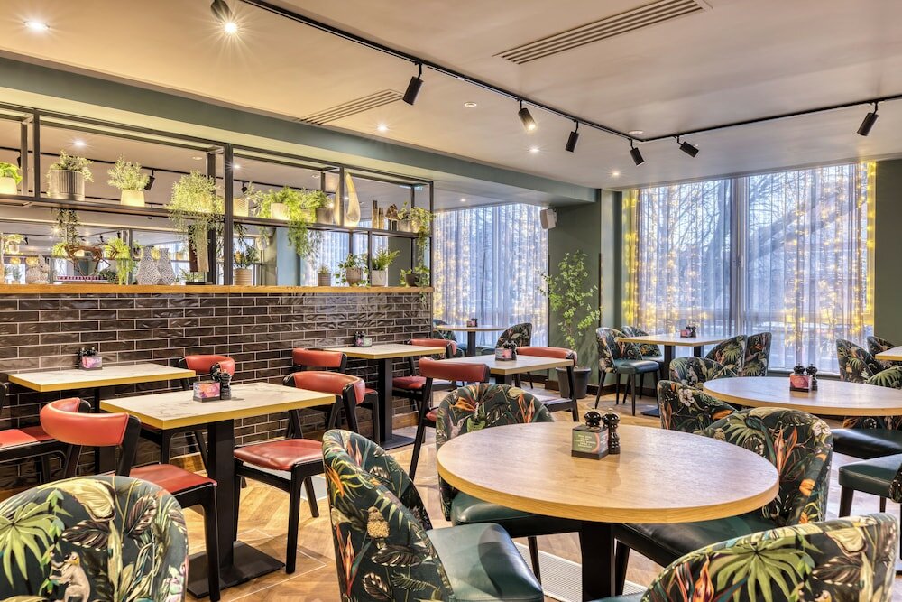 Фото Premier Inn London St. Pancras