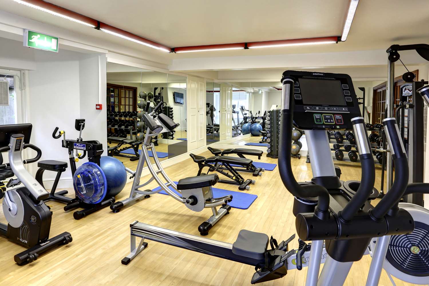 Фото Best Western Plus Buxton Lee Wood Hotel