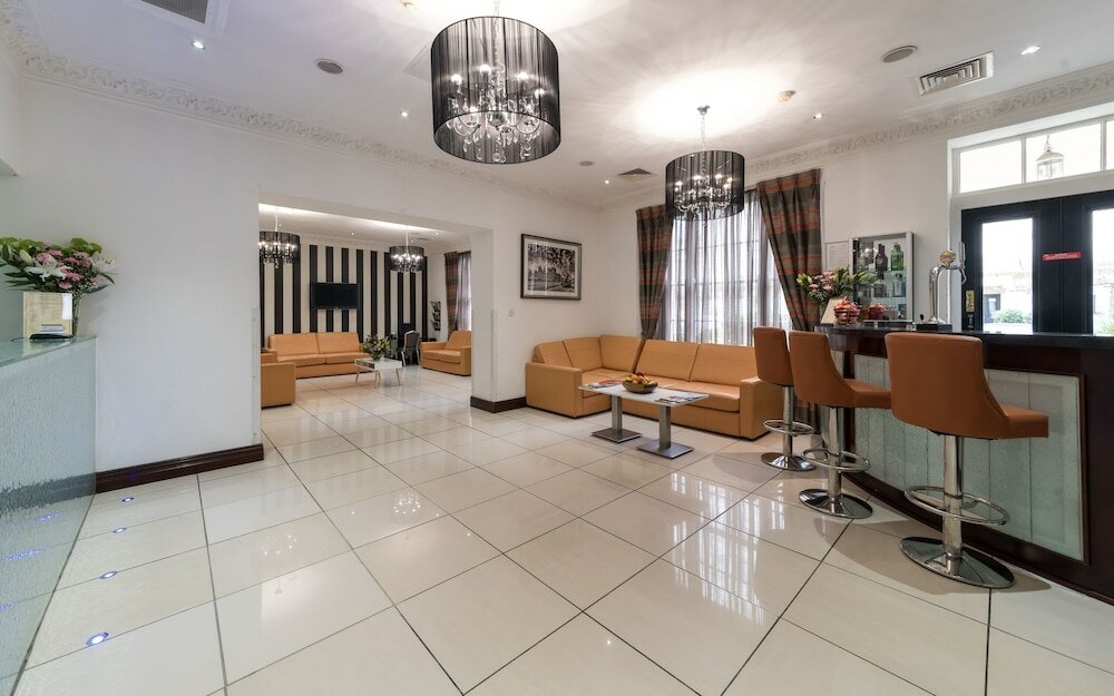 Фото Hyde Park International