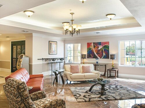 Внешний вид отеля La Quinta Inn & Suites by Wyndham Slidell - North Shore Area в Слайделле, фото 4