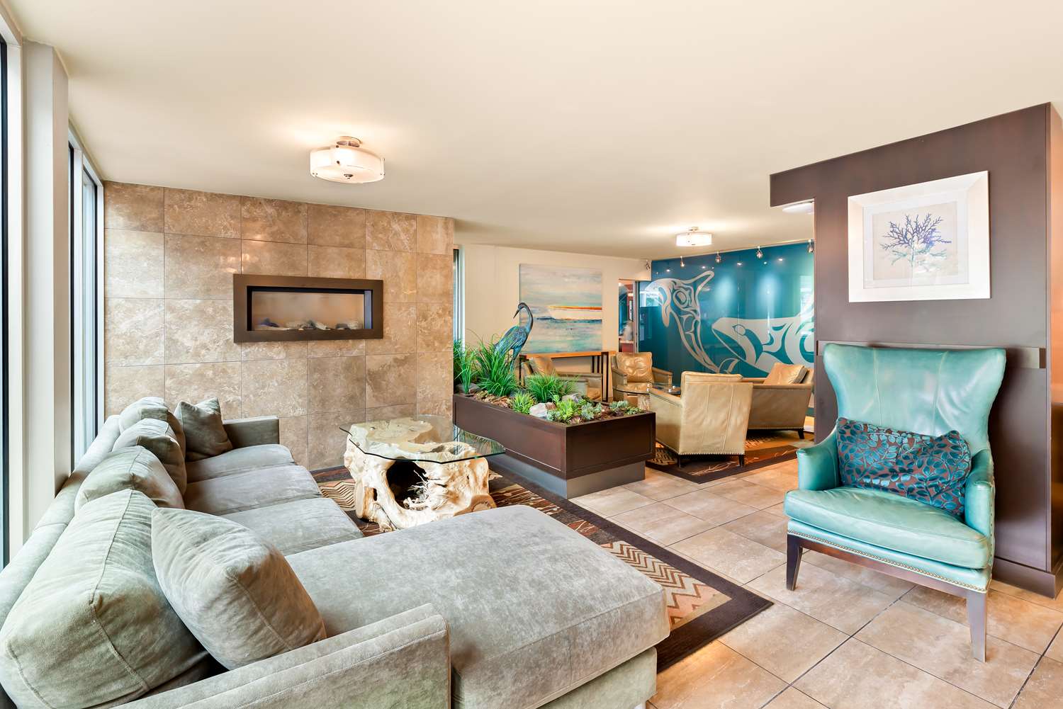 Фото Best Western Plus Inner Harbour - Victoria Hotels